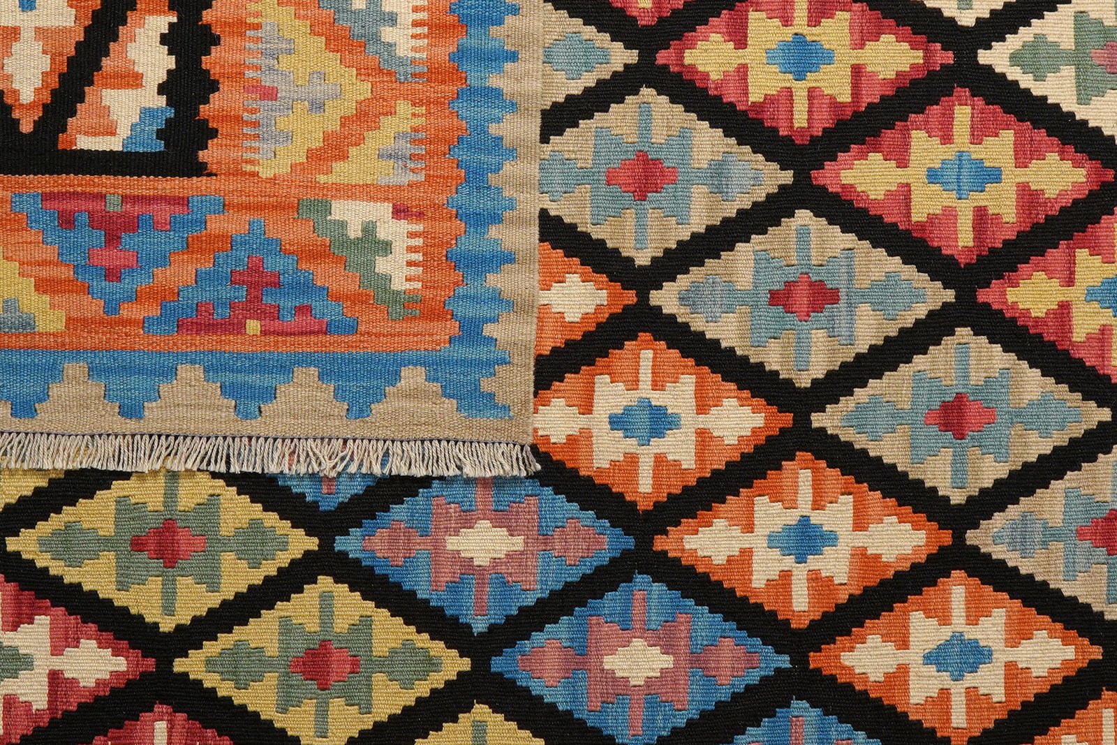 Kelim Gashgai — Handmade, 160x195 cm, Black, 100% Virgin Wool | View 6