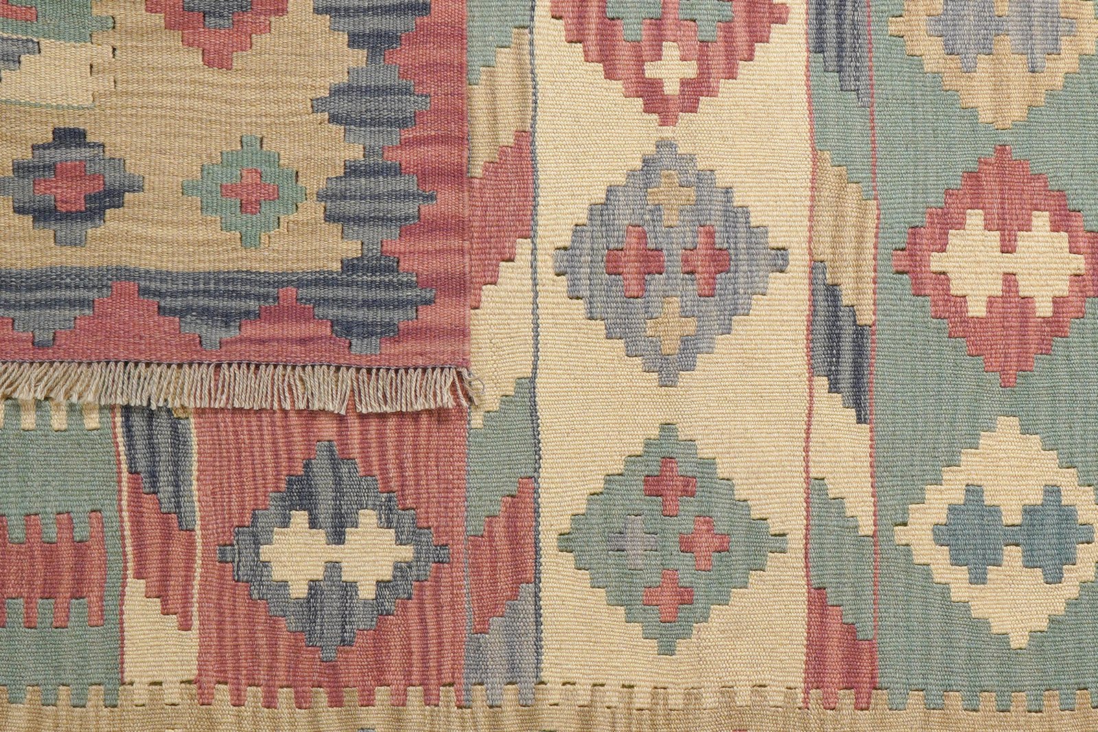 Kelim Gashgai — Handmade, 122x182 cm, Multicolor, 100% Virgin Wool | View 6