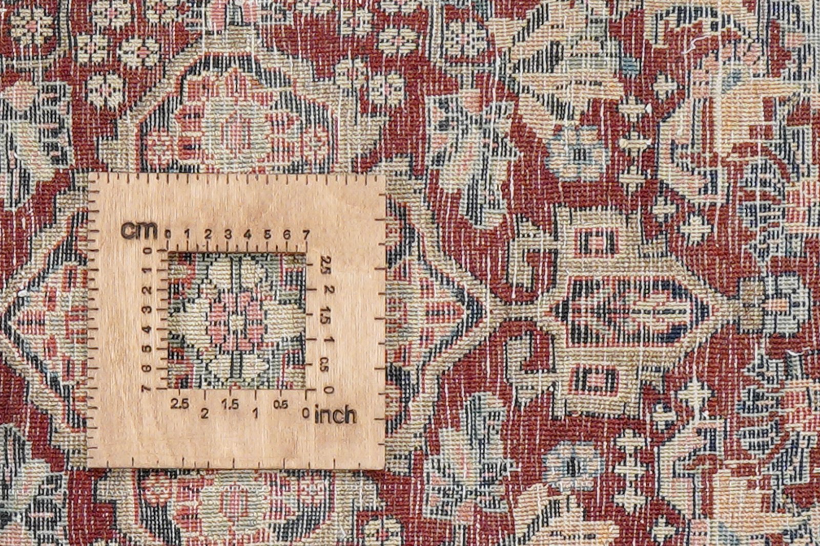Heritage — Hand-knotted, 100x156 cm, Red, 100% Virgin Wool | View 8