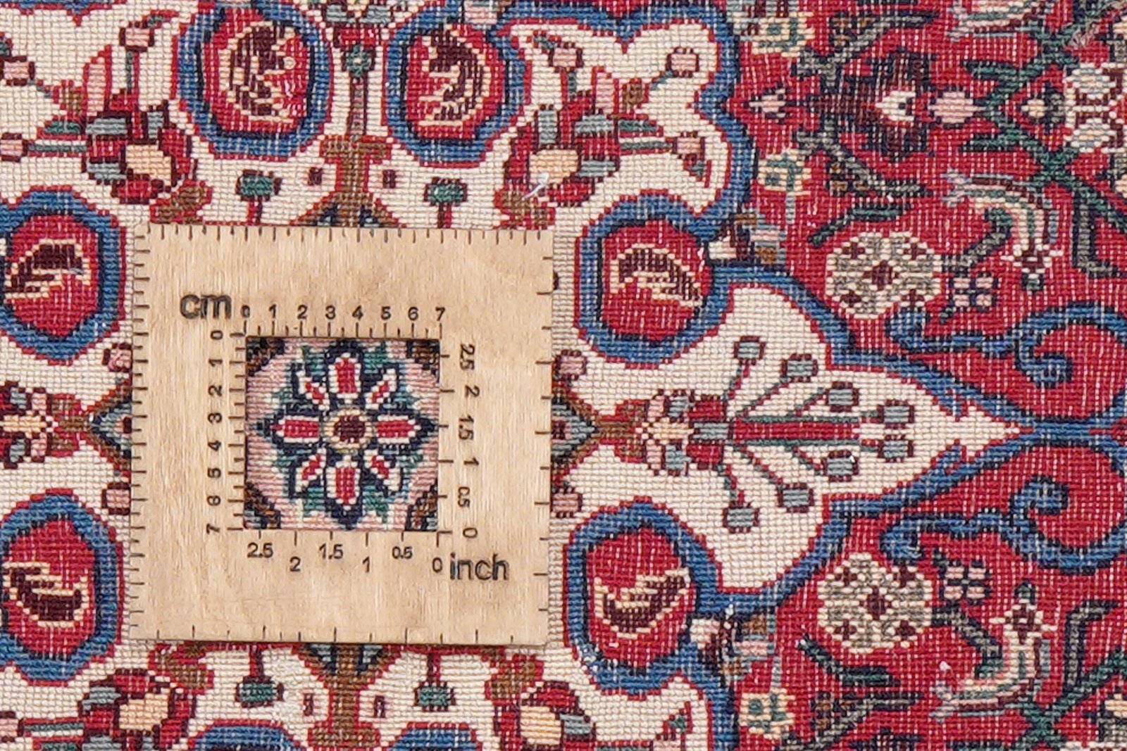 Bidjar Zandjan — Hand-knotted, 100x167 cm, Red, 100% Virgin Wool | View 8