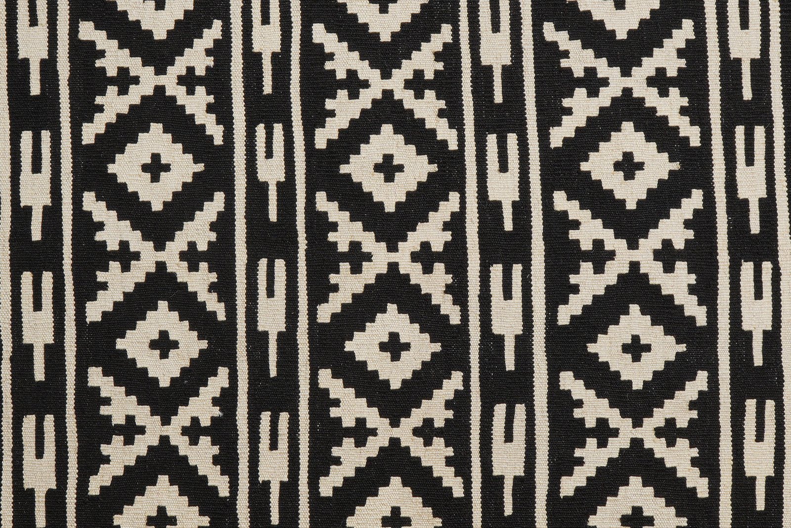Kelim Gashgai — Handmade, 206x295 cm, Beige, 100% Virgin Wool | View 5