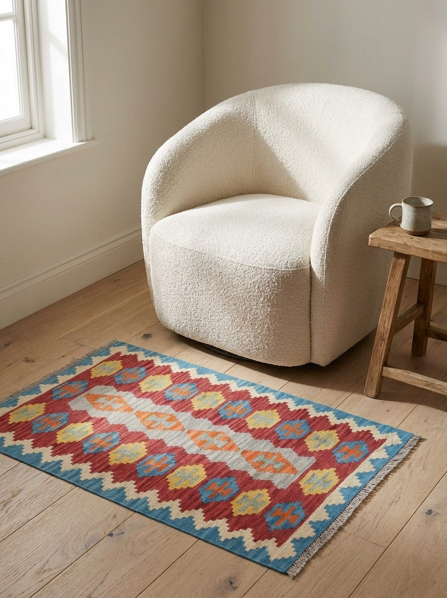 Kelim Gashgai — Handmade, 82x122 cm, Grey, 100% Virgin Wool | Detail view