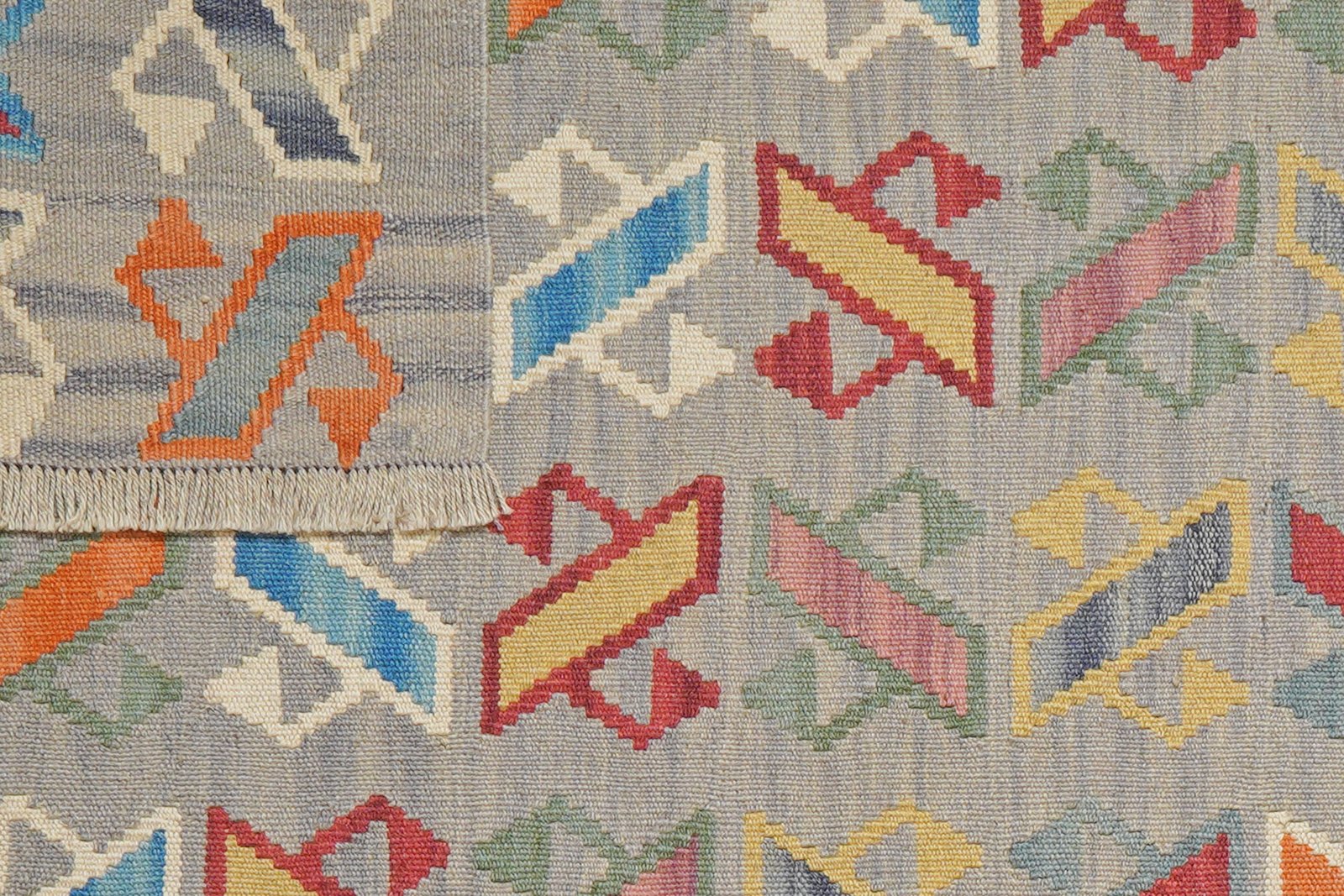 Kelim Gashgai — Handmade, 102x150 cm, Grey, 100% Virgin Wool | View 6