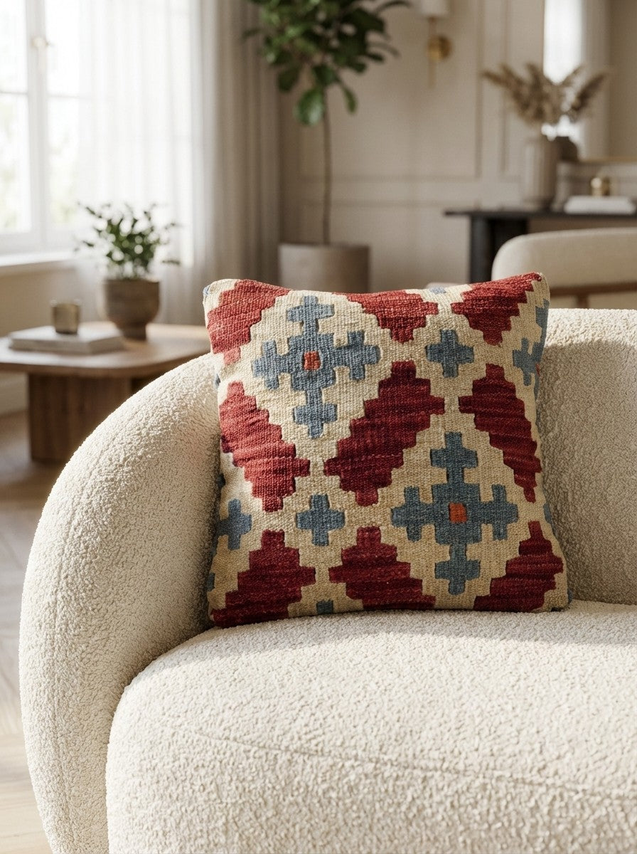 Kelim Kissen — Handmade, 40x40 cm, Multicolor, 100% Virgin Wool | Detail view