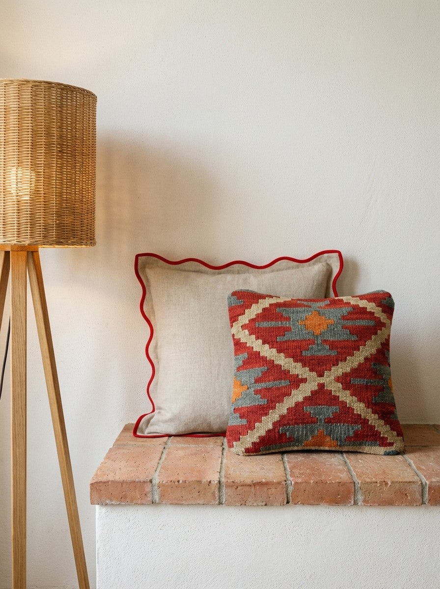Kelim Kissen — Handmade, 40x40 cm, Multicolor, 100% Virgin Wool | Back view