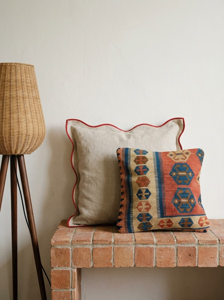 Kelim Kissen — Handmade, 50x50 cm, Multicolor, 100% Virgin Wool | Back view