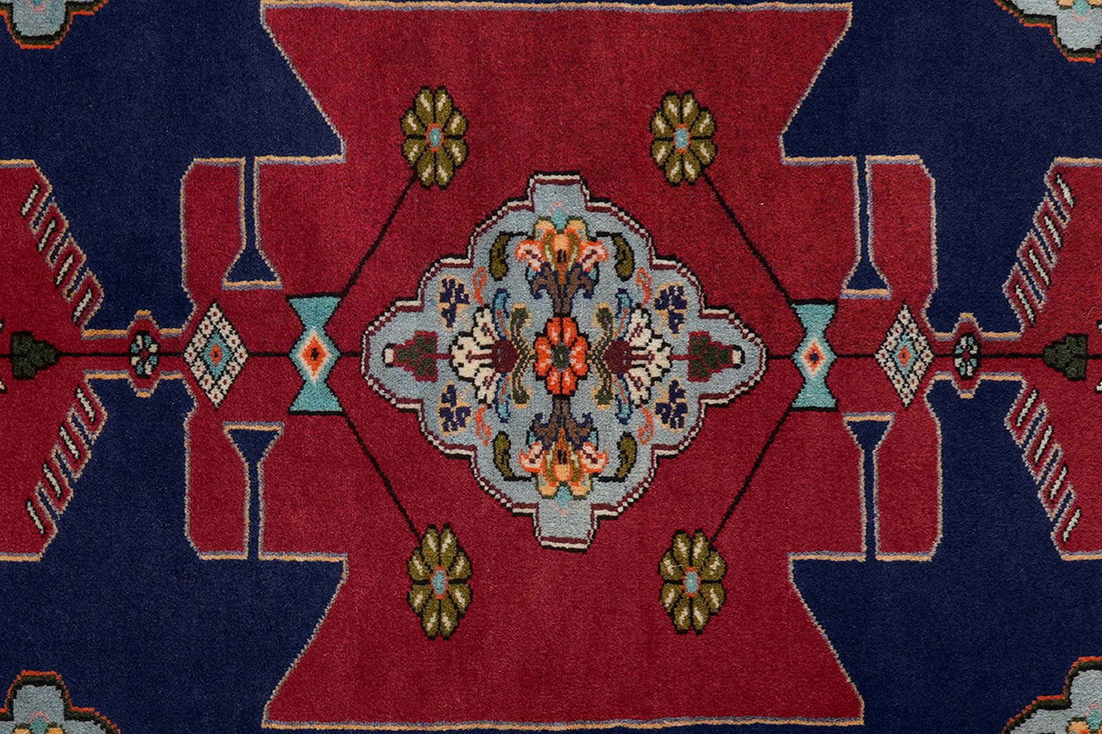 Tarom — Hand-knotted, 123x191 cm, Blue, 100% Virgin Wool | View 6