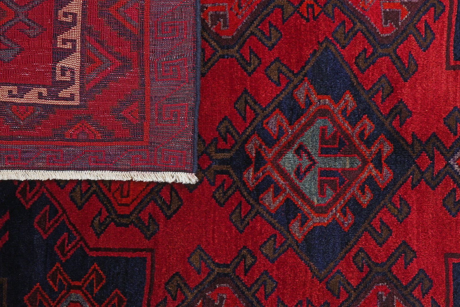 Lori — Hand-knotted, 190x248 cm, Red, 100% Virgin Wool | View 7