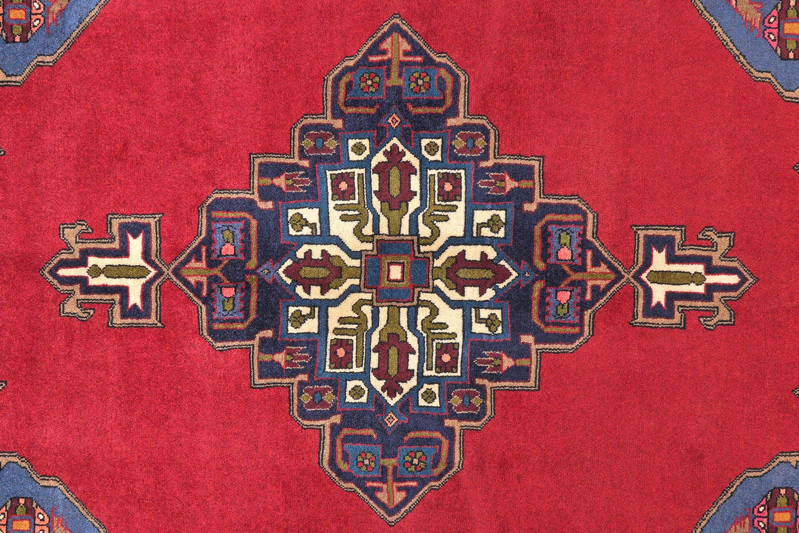 Kolyai — Hand-knotted, 153x233 cm, Red, 100% Virgin Wool | View 6