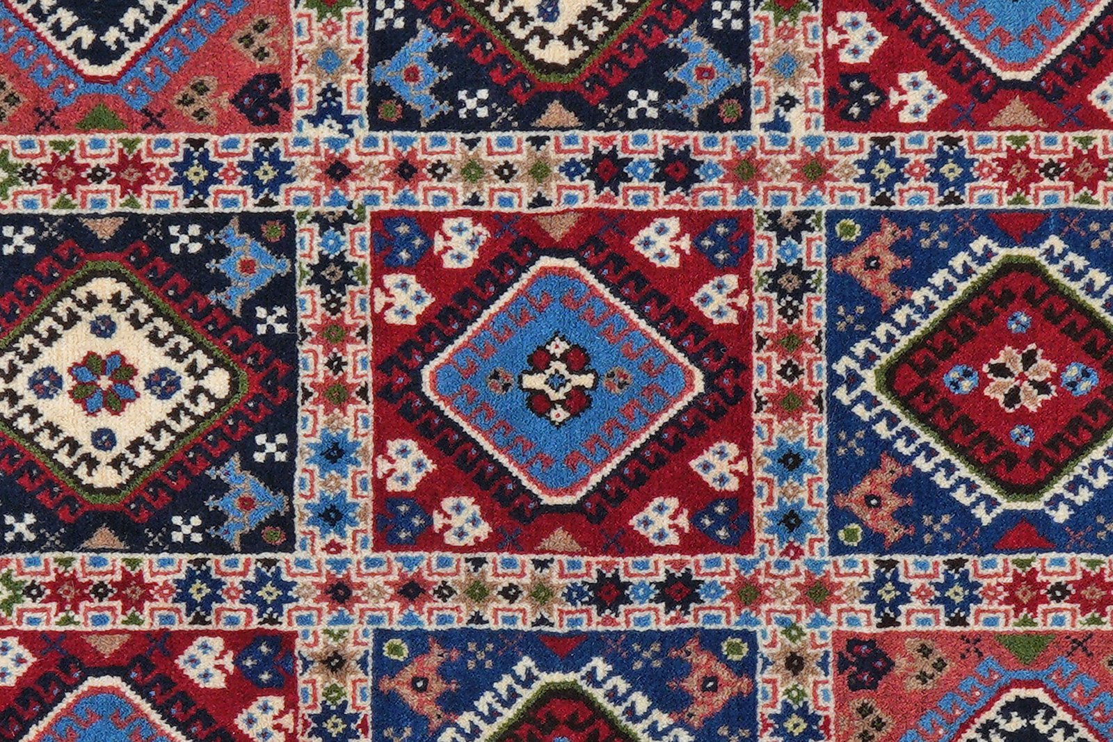 Yalameh — Hand-knotted, 98x158 cm, Multicolor, 100% Virgin Wool | View 6