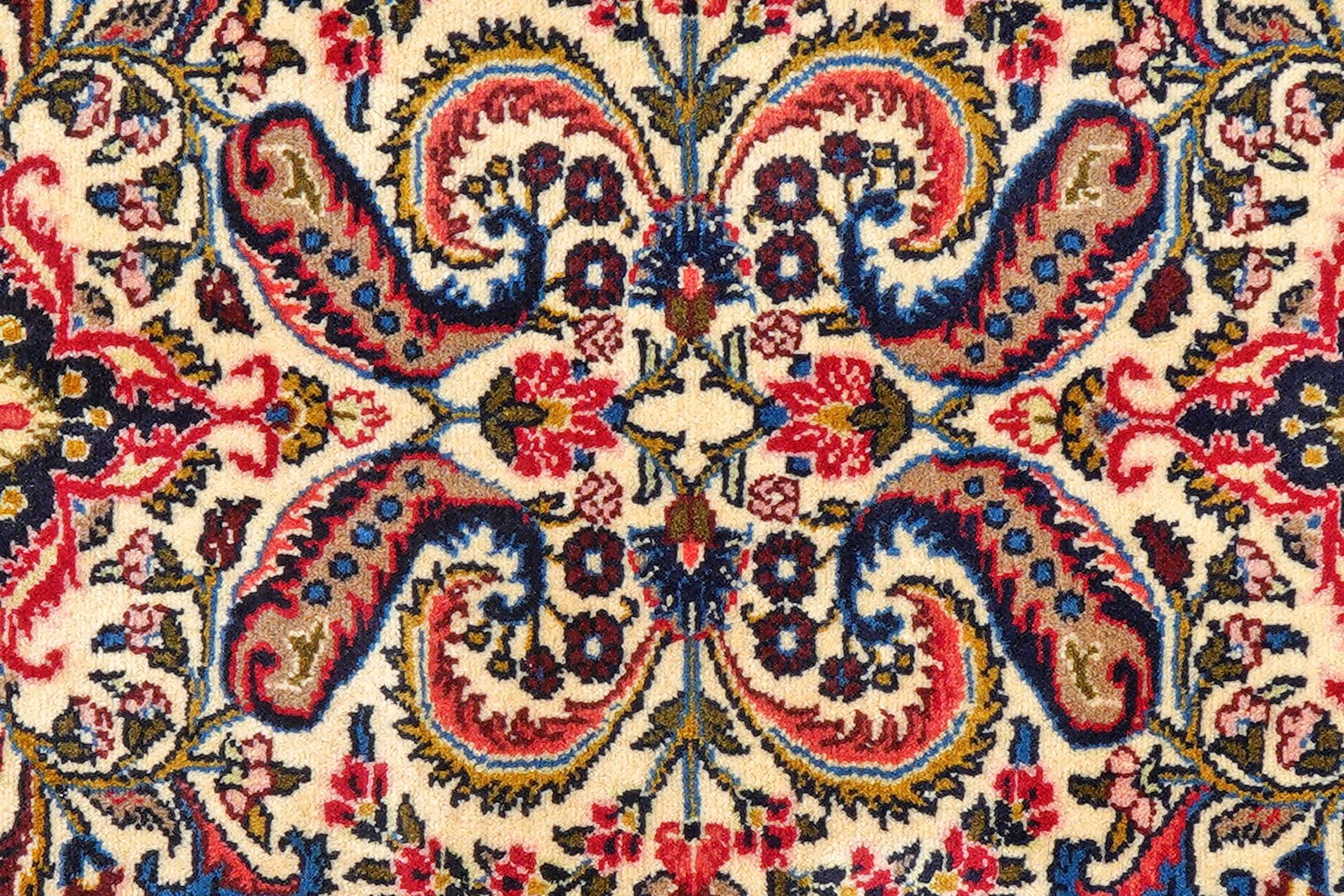 Mehreban — Hand-knotted, 74x198 cm, Beige, 100% Virgin Wool | View 6
