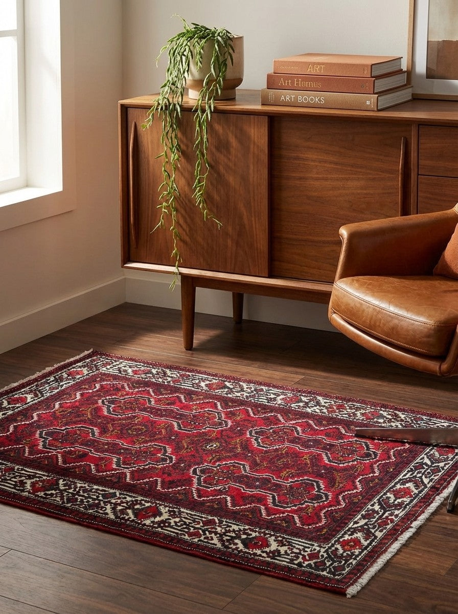 Bandereyhan — Hand-knotted, 113x156 cm, Red, 100% Virgin Wool | Back view