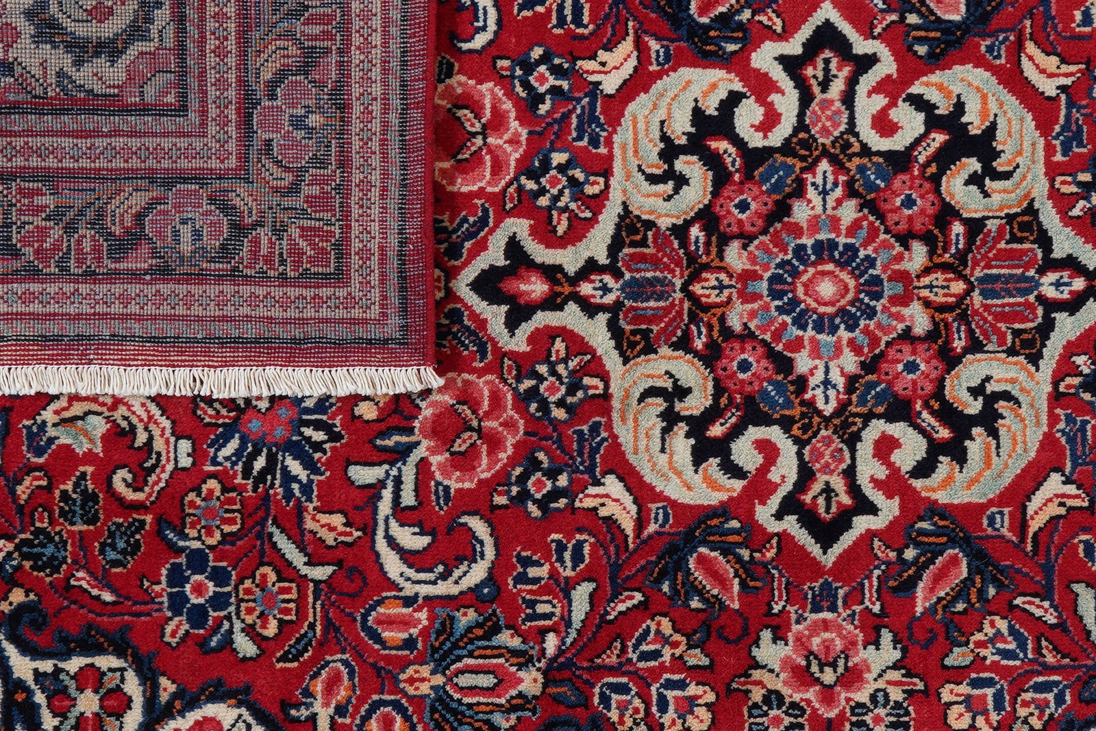 Mahal — Hand-knotted, 129x207 cm, Red, 100% Virgin Wool | View 7