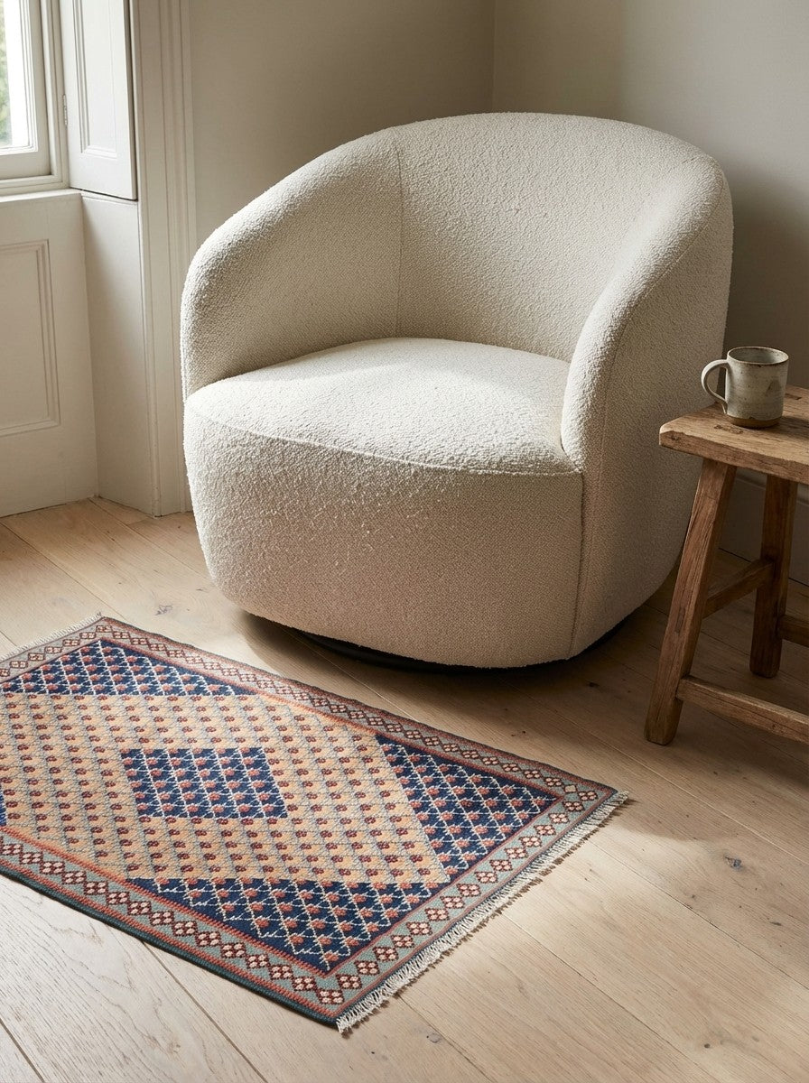 Kelim Senneh — Handmade, 102x154 cm, Beige, 100% Virgin Wool | Detail view
