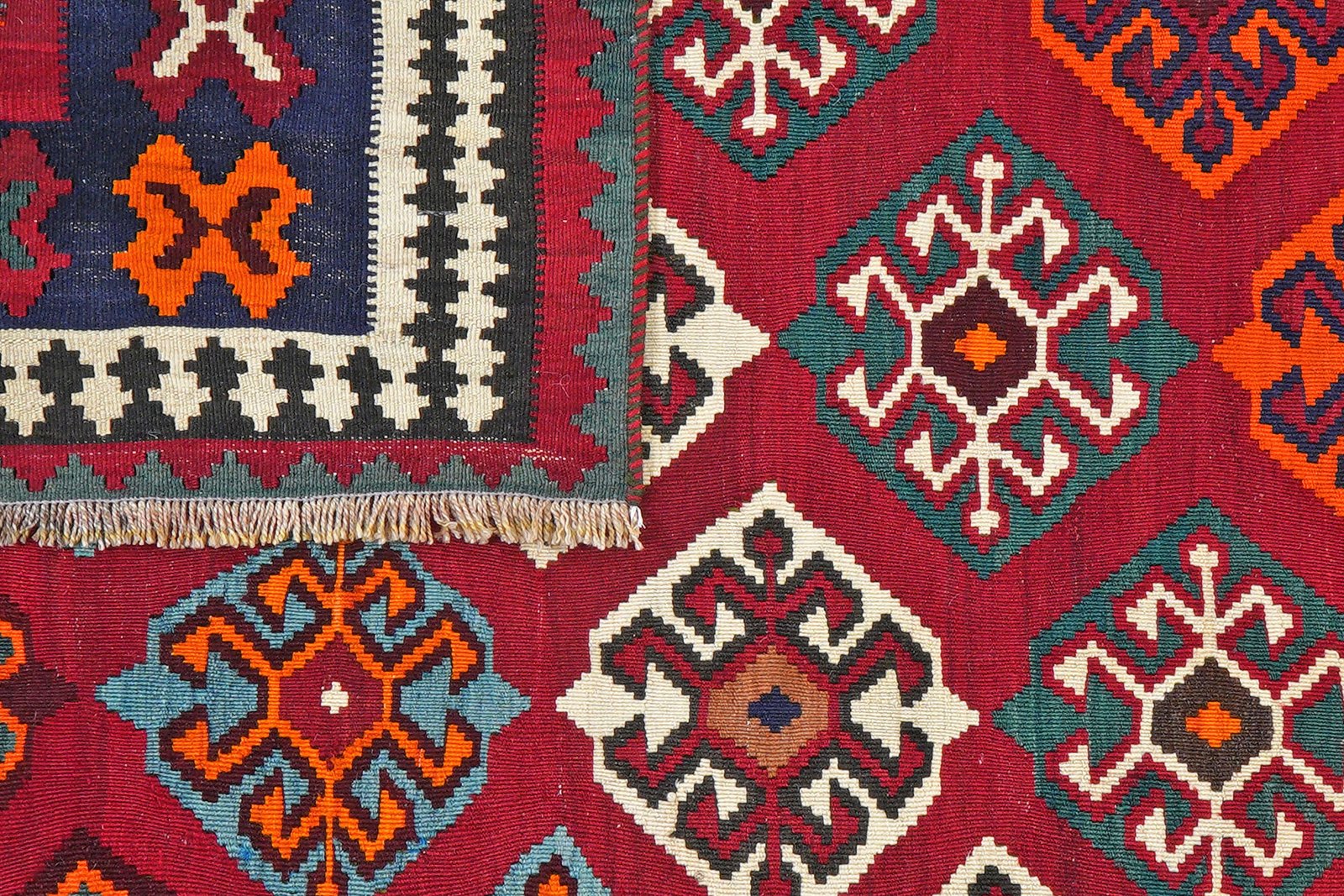 Kelim Gashgai Old — Handmade, 158x172 cm, Red, 100% Virgin Wool | View 6