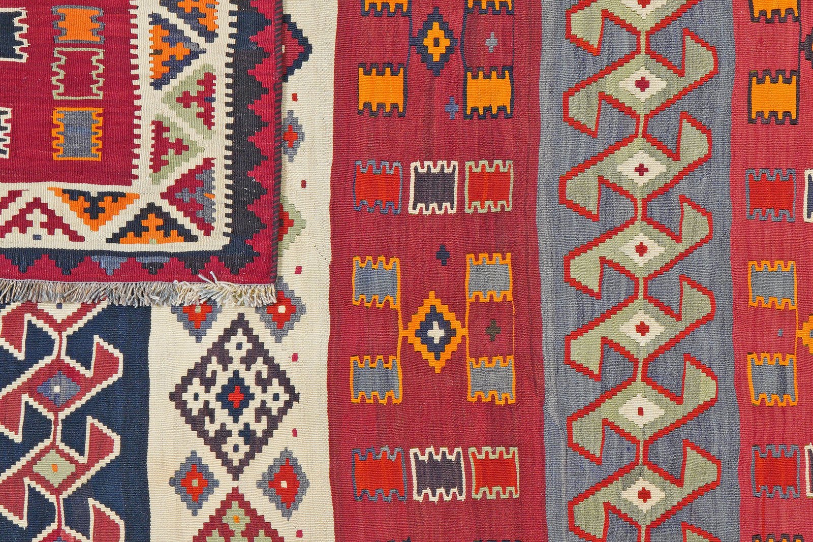 Kelim Gashgai Old — Handmade, 185x272 cm, Multicolor, 100% Virgin Wool | View 6