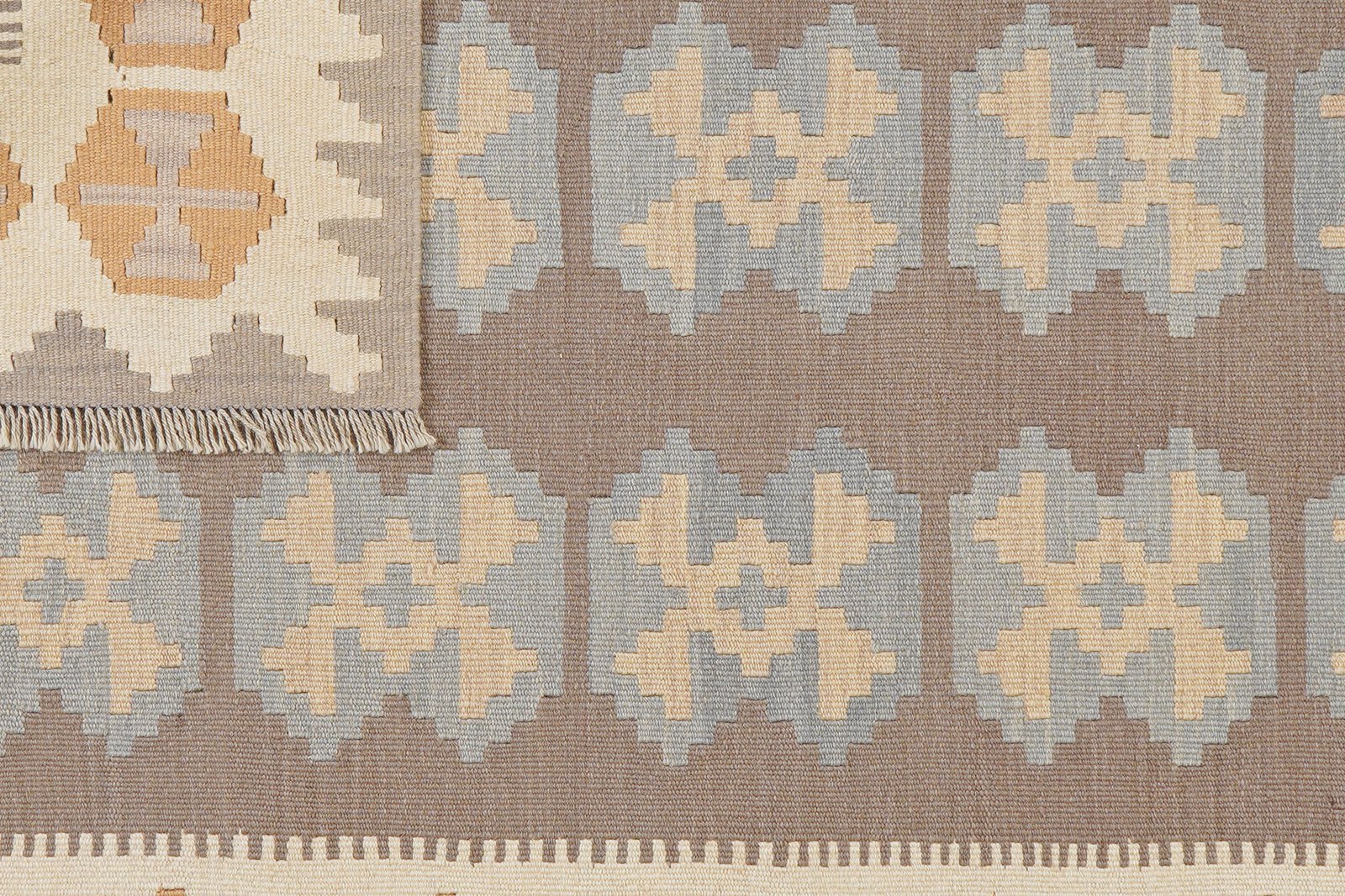 Kelim Gashgai — Handmade, 123x182 cm, Grey, 100% Virgin Wool | View 6