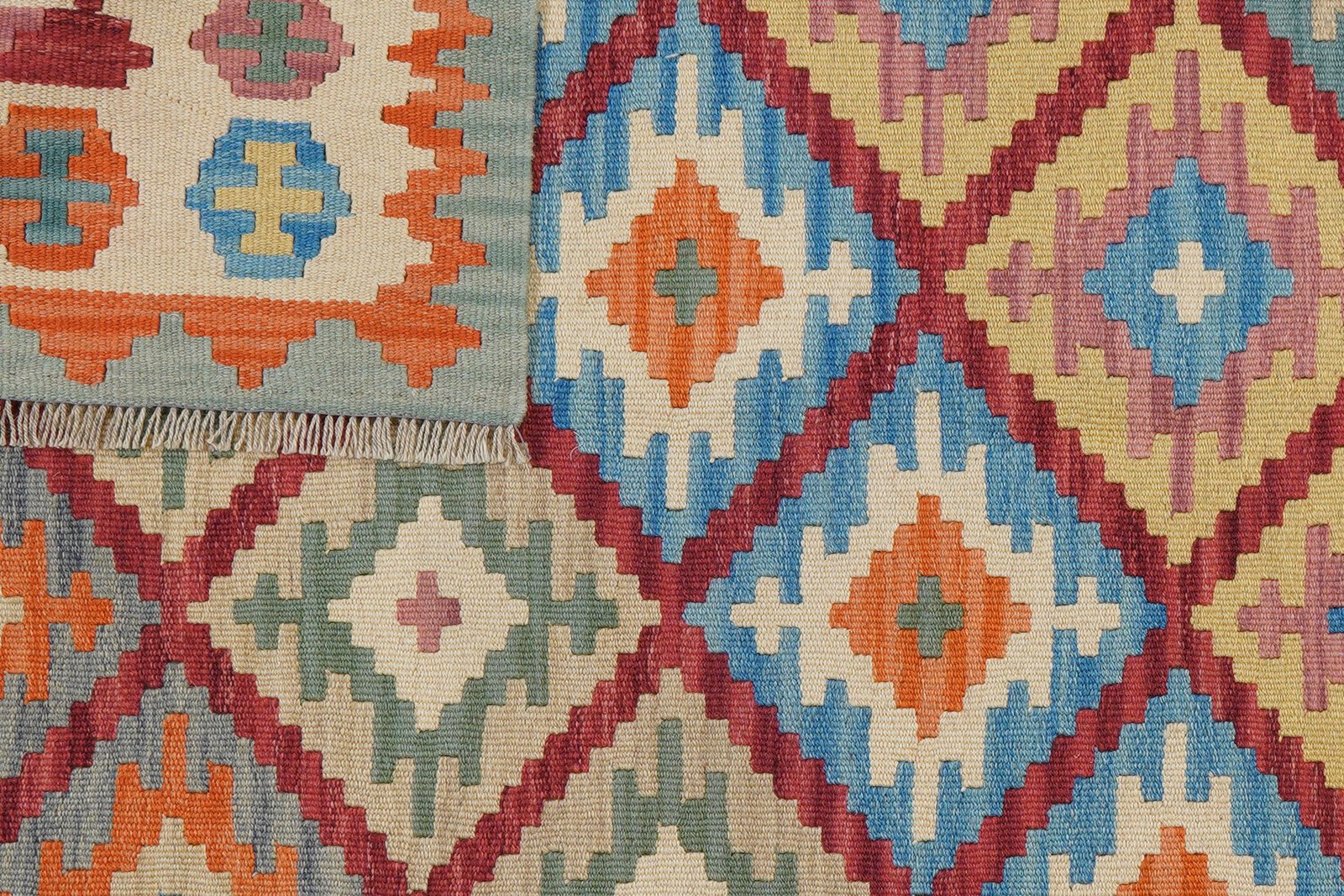 Kelim Gashgai — Handmade, 131x180 cm, Red, 100% Virgin Wool | View 6