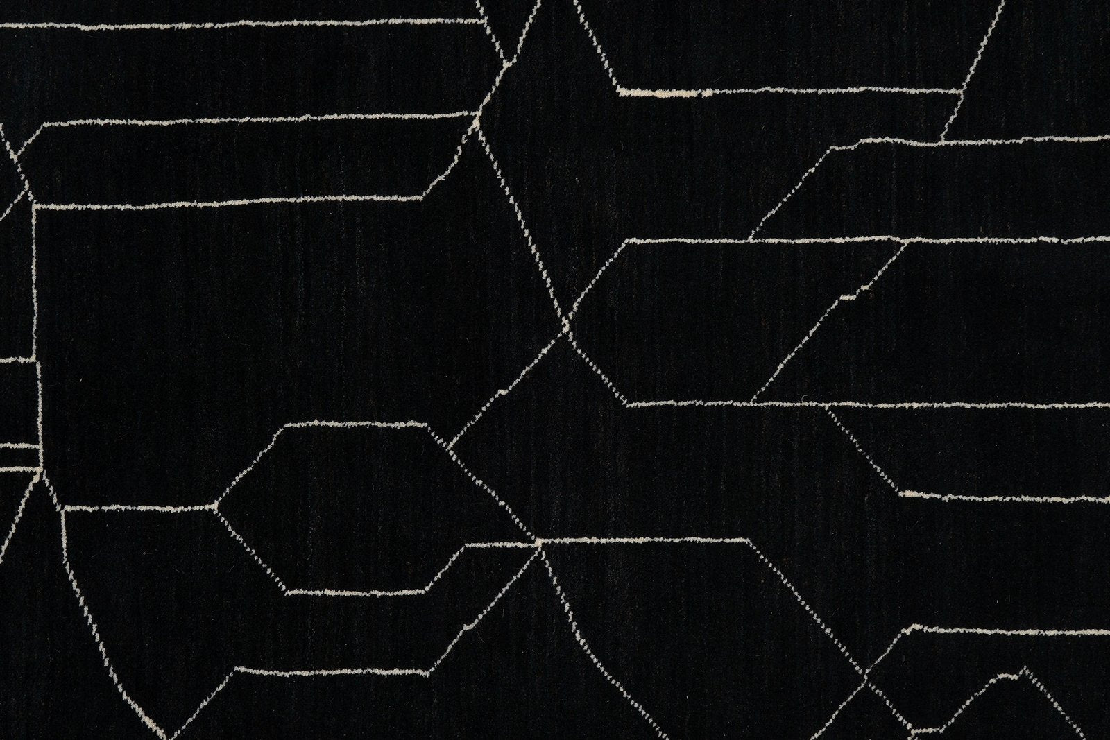 Gabbeh — Hand-knotted, 207x280 cm, Black, 100% Virgin Wool | View 6