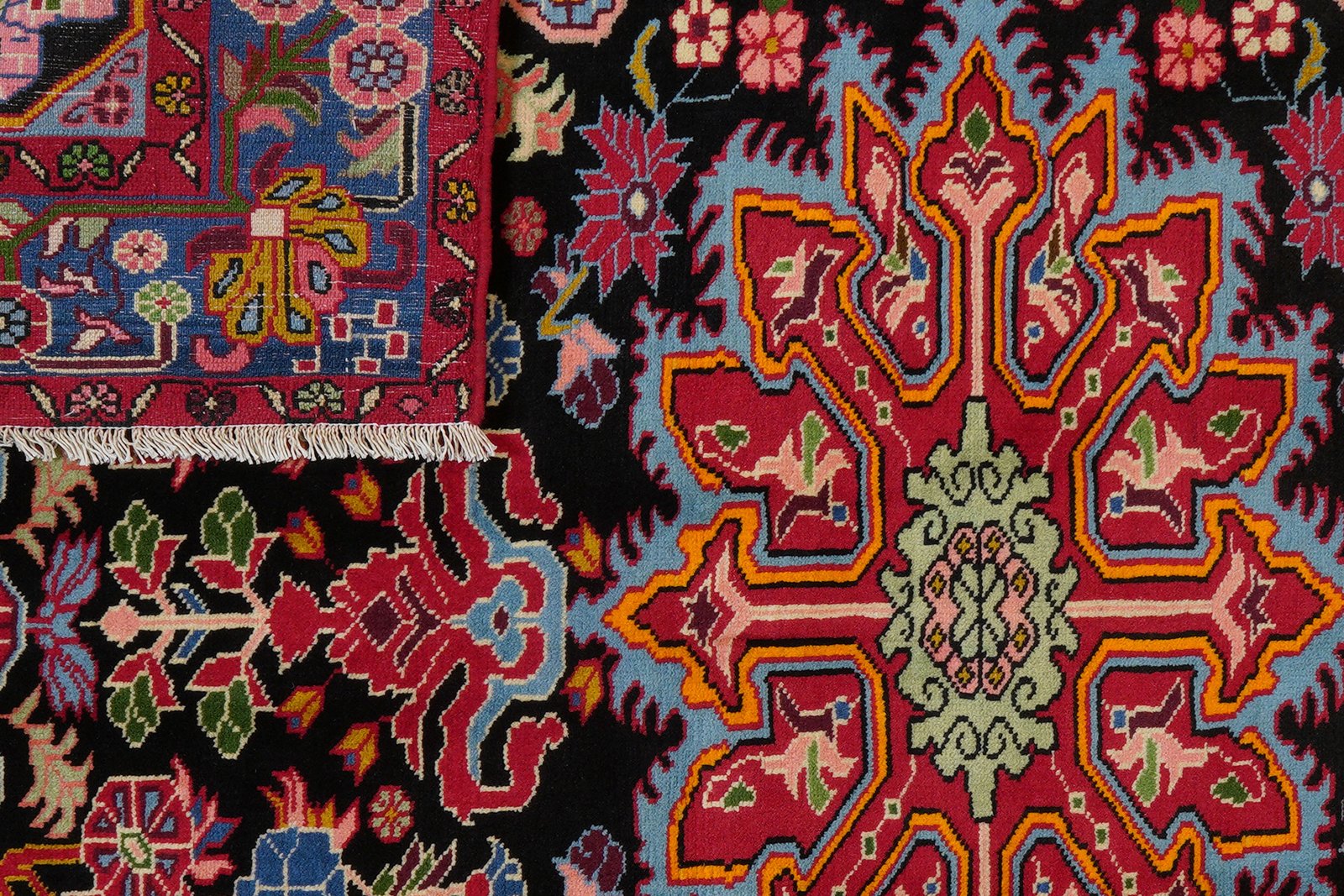 Nahavand — Hand-knotted, 153x197 cm, Black, 100% Virgin Wool | View 7