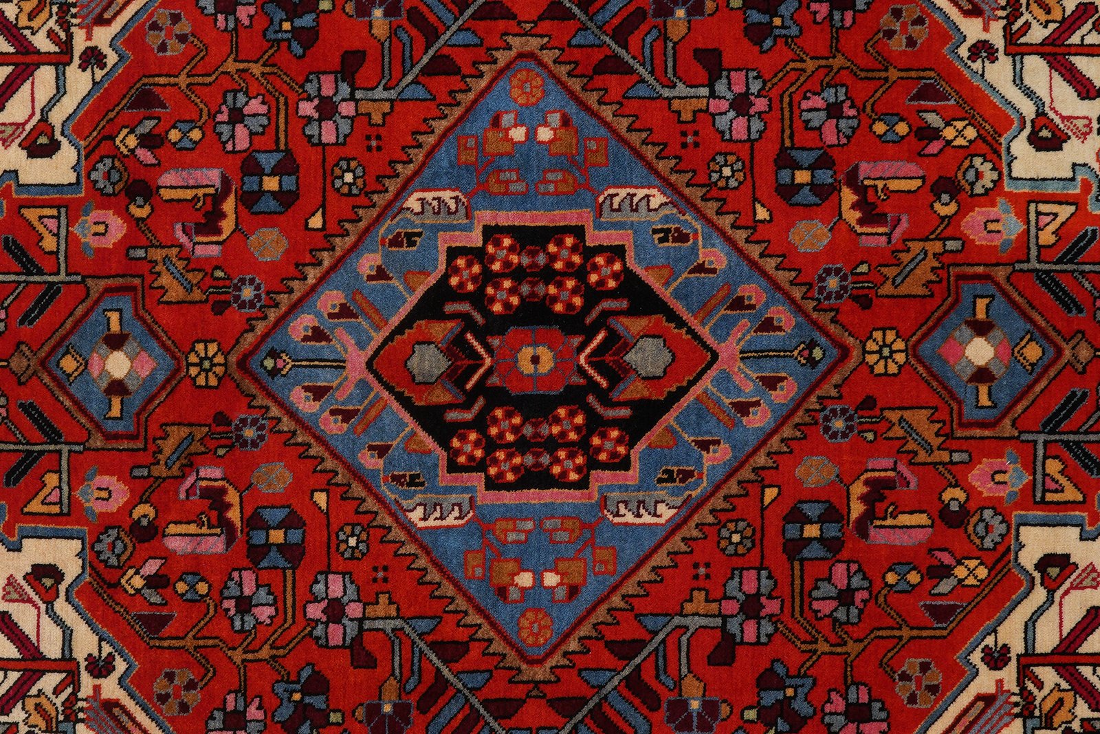 Nahavand — Hand-knotted, 160x244 cm, Red, 100% Virgin Wool | View 6