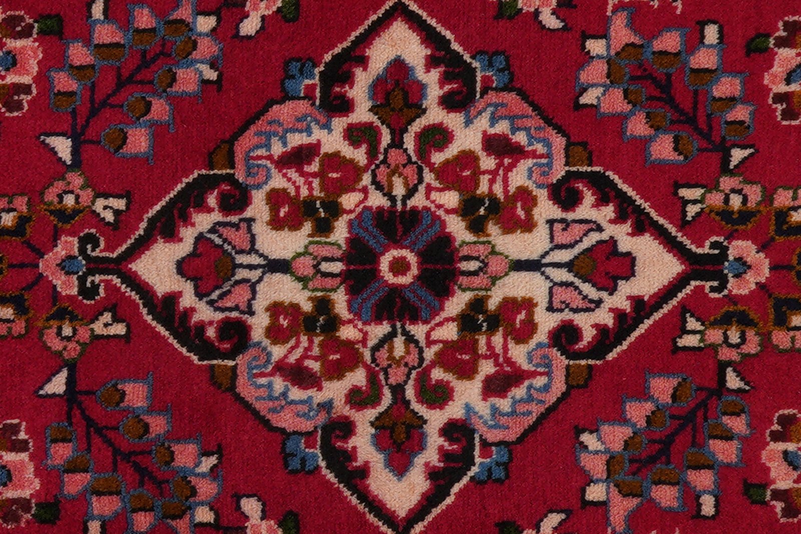 Lilian — Hand-knotted, 70x126 cm, Red, 100% Virgin Wool | View 6