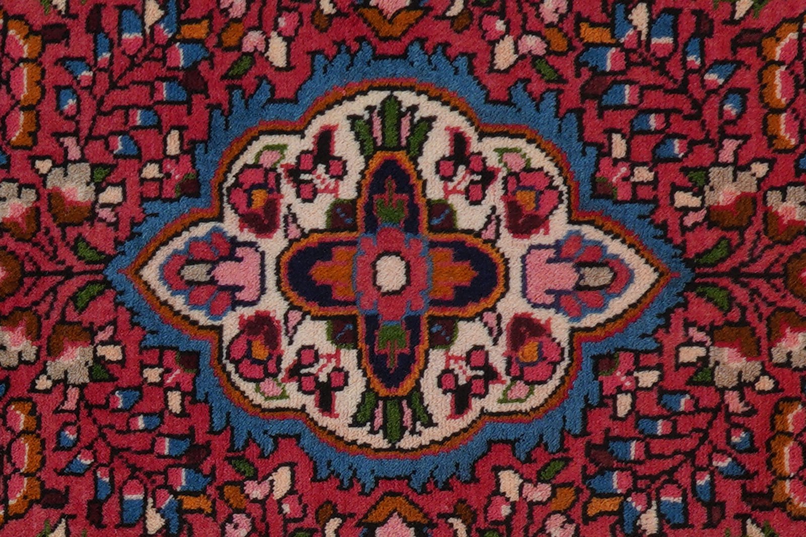 Lilian — Hand-knotted, 72x124 cm, Red, 100% Virgin Wool | View 6