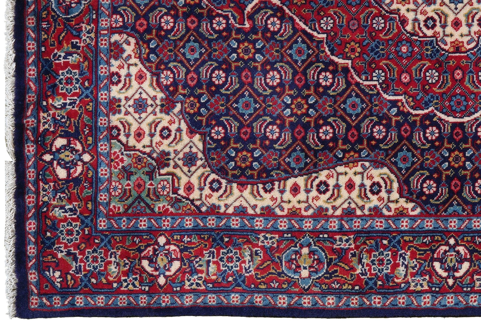 Sarough — Hand-knotted, 106x148 cm, Blue, 100% Virgin Wool | View 3