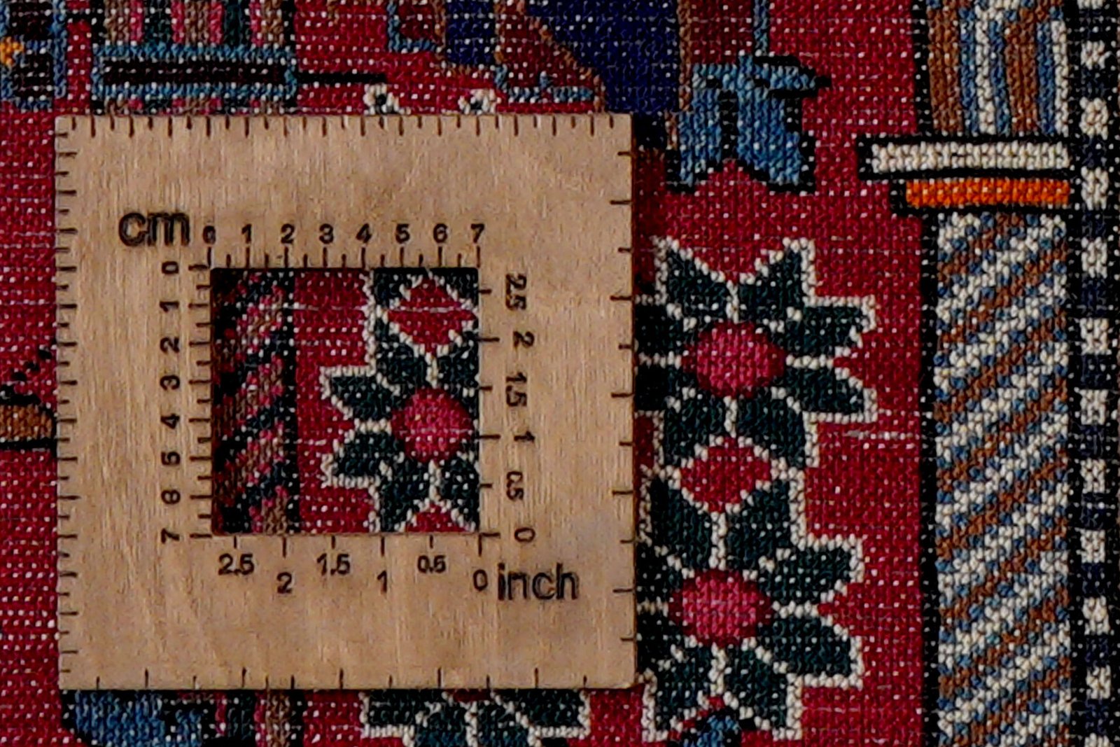 Nahavand — Hand-knotted, 142x252 cm, Red, 100% Virgin Wool | View 8