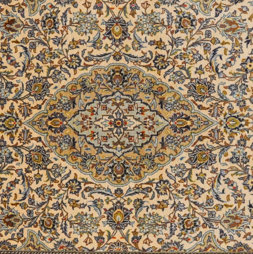 Kashan — Hand-knotted, 139x227 cm, Beige, 100% Virgin Wool | View 4