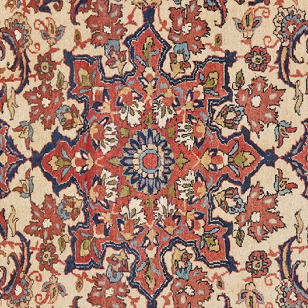 Isfahan — Hand-knotted, 103x145 cm, Beige, 100% Virgin Wool | View 4