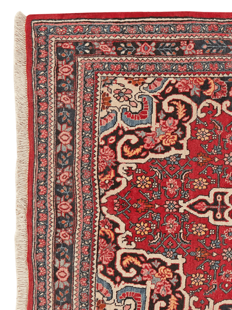 Bidjar — Hand-knotted, 105x153 cm, Red, 100% Virgin Wool | View 3