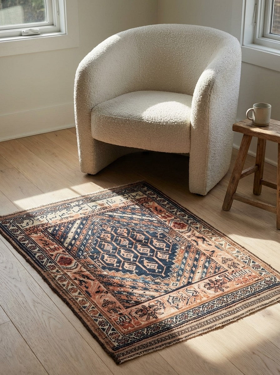 Afshar — Hand-knotted, 89x110 cm, Blue, 100% Virgin Wool | Detail view
