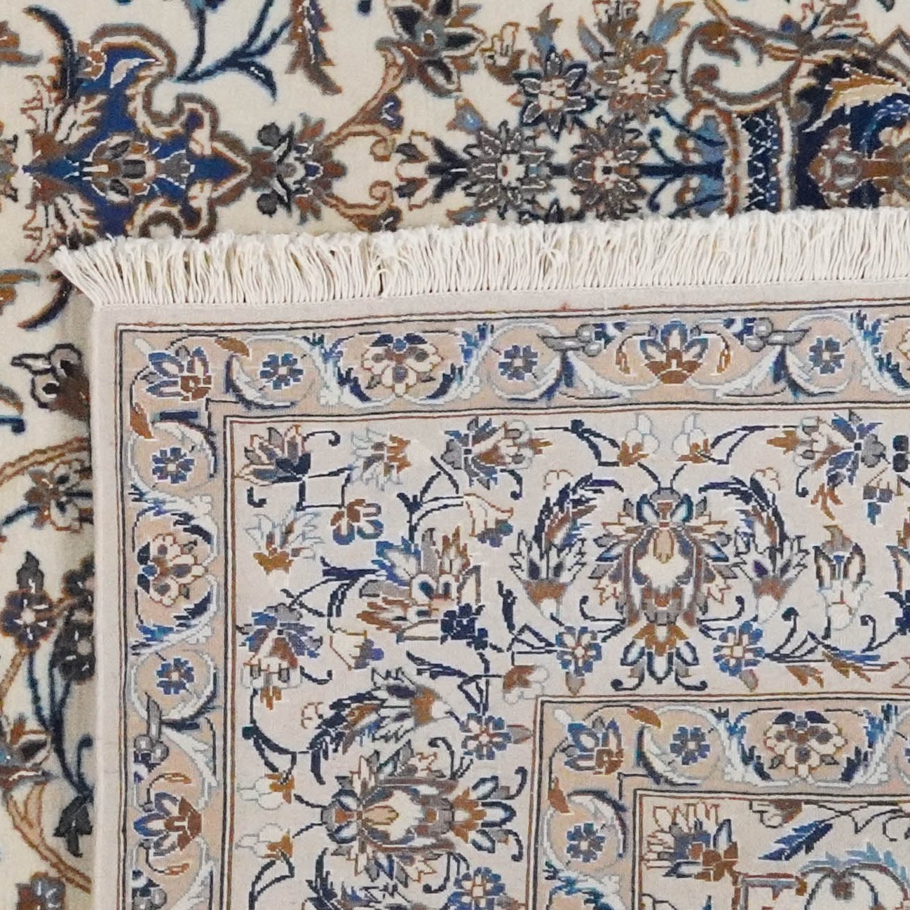 Nain 9La — Hand-knotted, 210x303 cm, Beige, 100% Virgin Wool | View 6