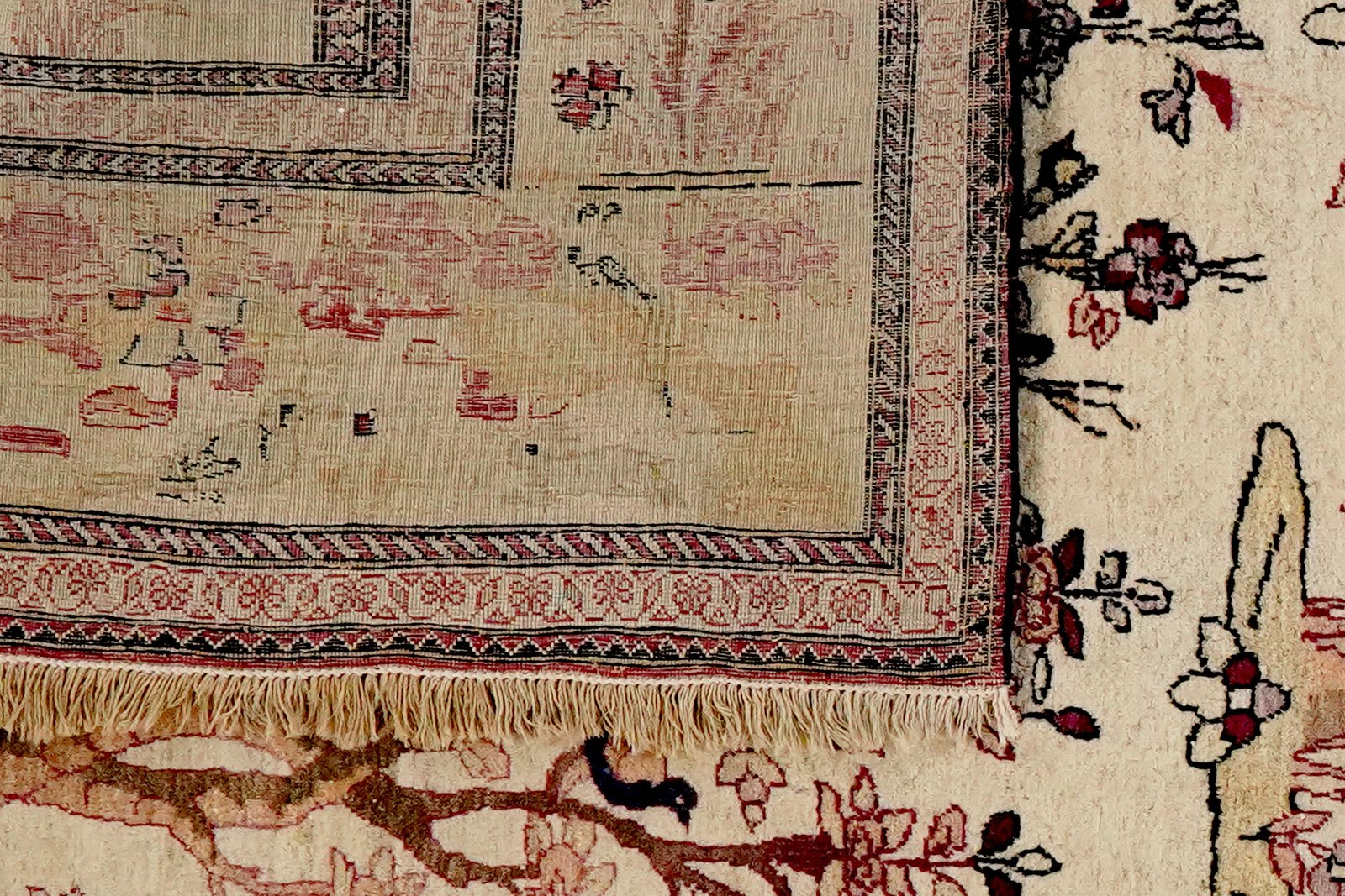 Teheran — Hand-knotted, 140x200 cm, Beige, 100% Virgin Wool | View 6