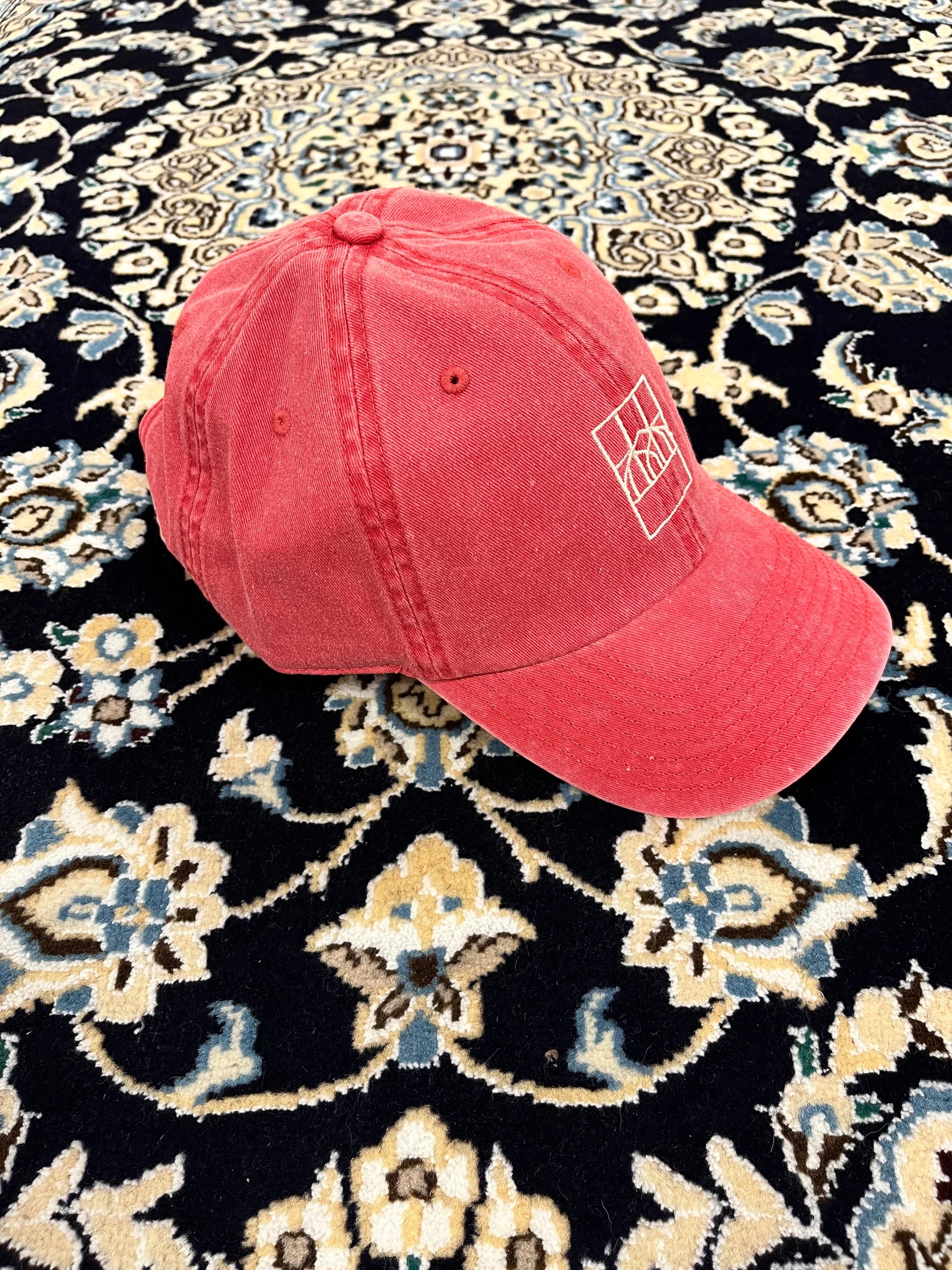 Rugtales Cap Red — Handmade  | Detail view